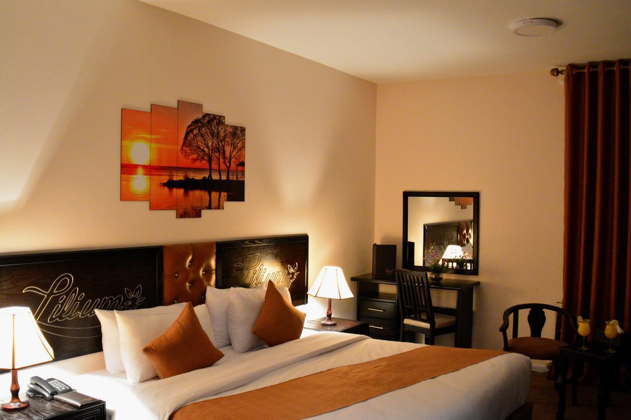 Lilium Hotel Safut 외부 사진