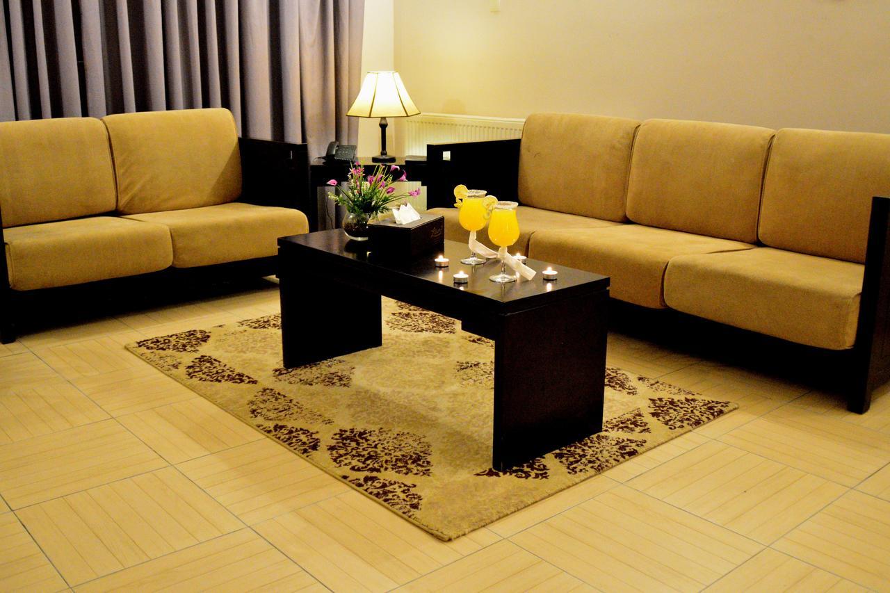 Lilium Hotel Safut 외부 사진